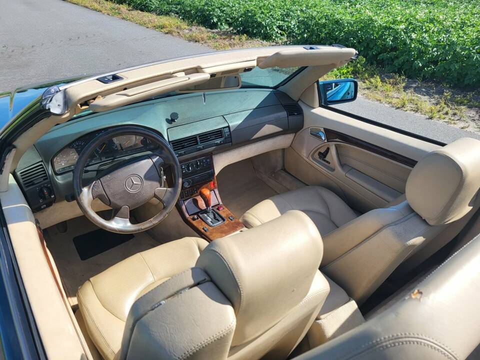 Afbeelding 2/8 van Mercedes-Benz SL 320 (1996)