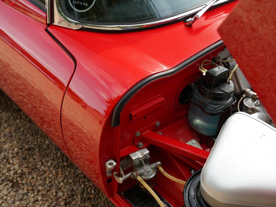 Bild 28/50 von Jaguar E-Type 3.8 (1963)