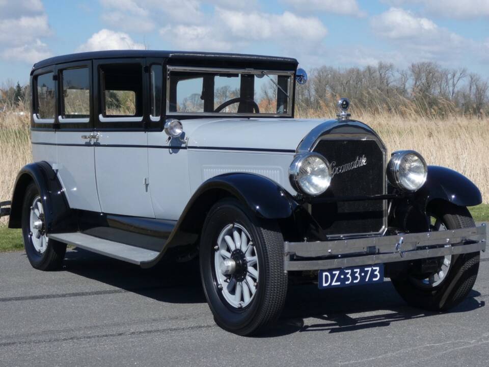 Image 23/32 of Locomobile 8-80 (1927)