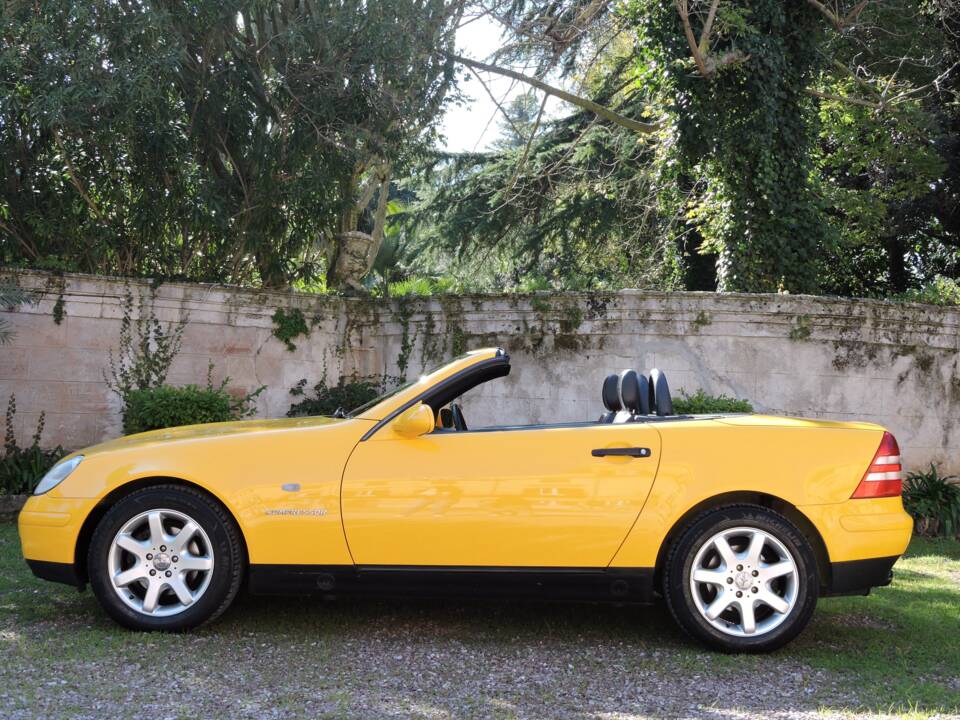 Bild 2/16 von Mercedes-Benz SLK 200 Kompressor (1997)