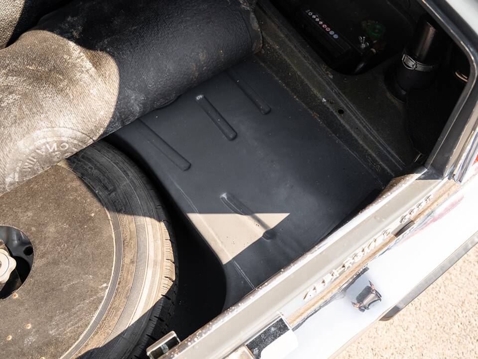 Afbeelding 37/39 van Alfa Romeo 2600 Berlina (1962)