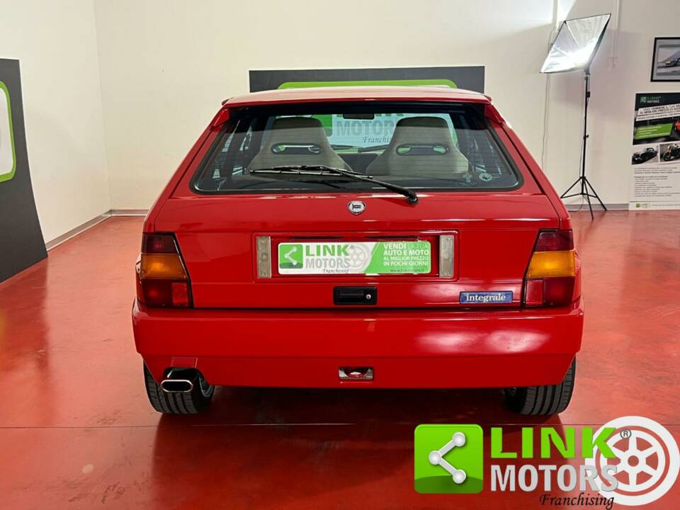Afbeelding 5/10 van Lancia Delta HF Integrale Evoluzione II (1994)