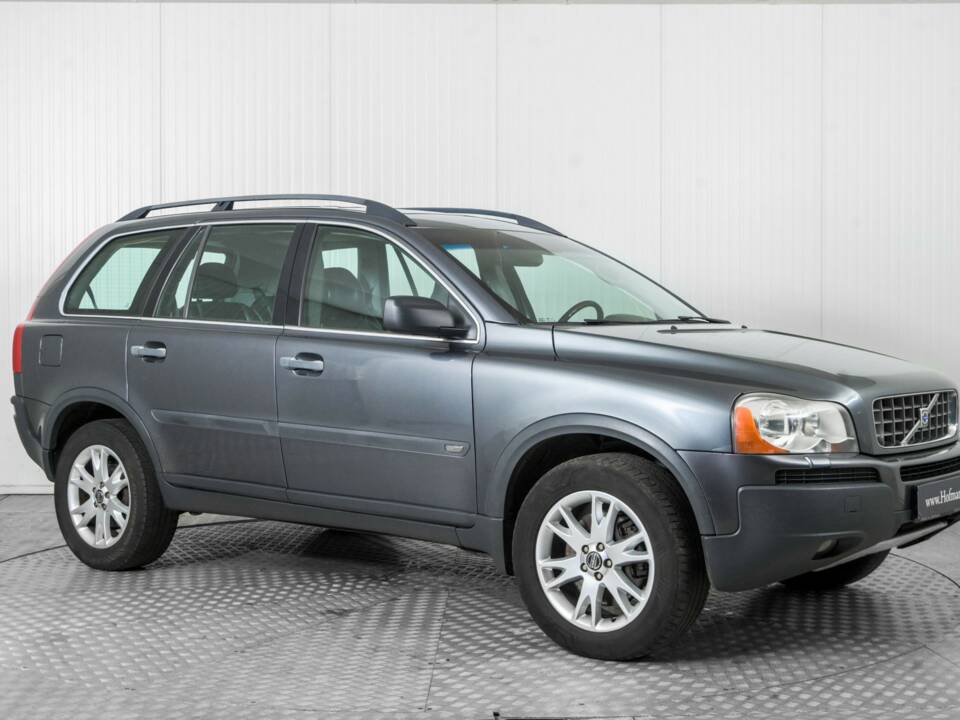 Image 4/43 of Volvo XC90 2.5T (2005)