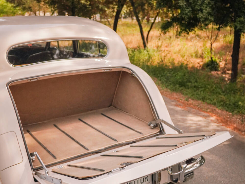 Immagine 10/22 di Jaguar Mk V  3.5 Litre (1949)