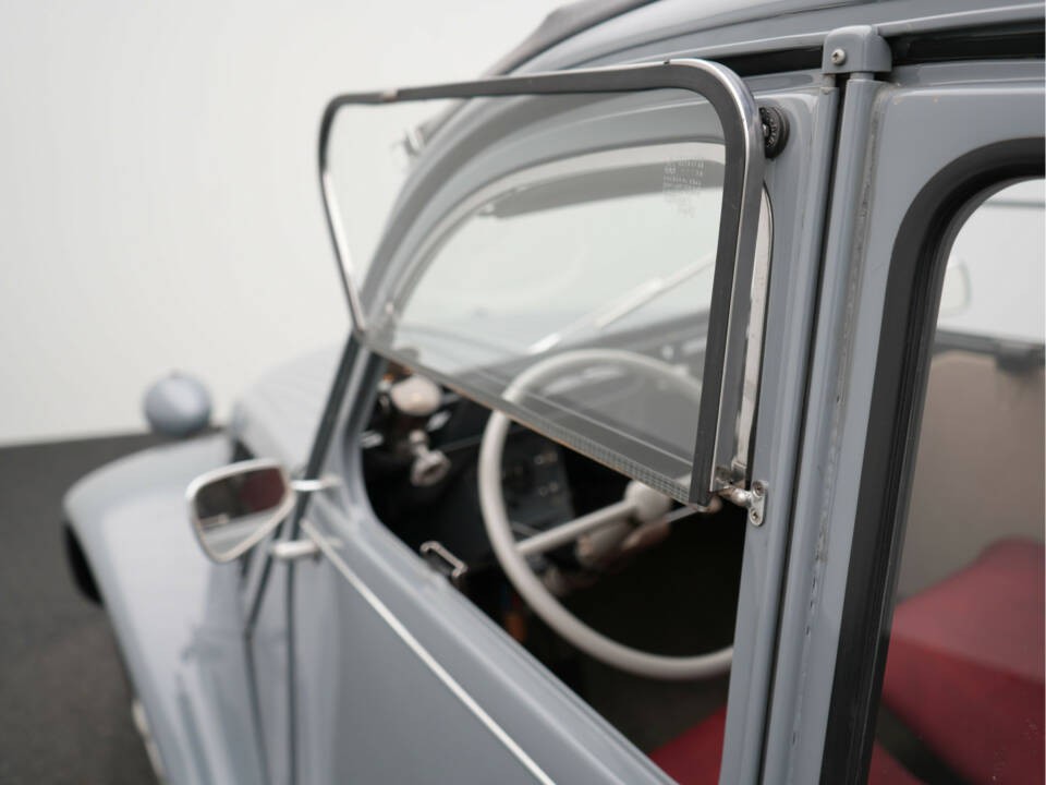 Image 21/28 de Citroën 2 CV  AZL (1958)