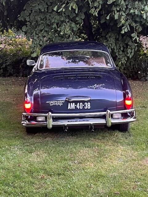 Image 4/14 of Volkswagen Karmann Ghia 1600 L (1968)