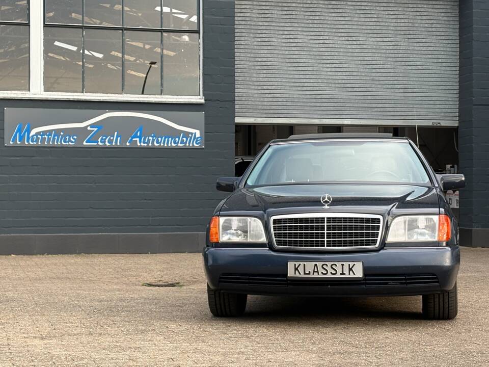Immagine 1/28 di Mercedes-Benz 400 SE (1992)