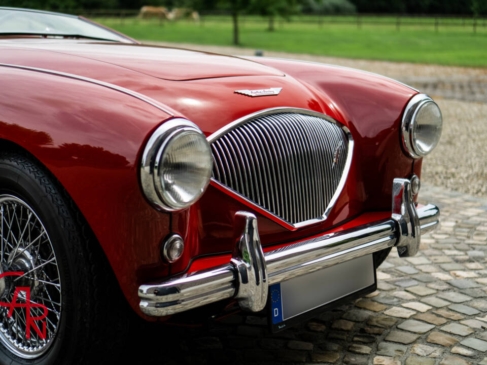 Image 11/18 of Austin-Healey 100&#x2F;4 (BN2) (1956)