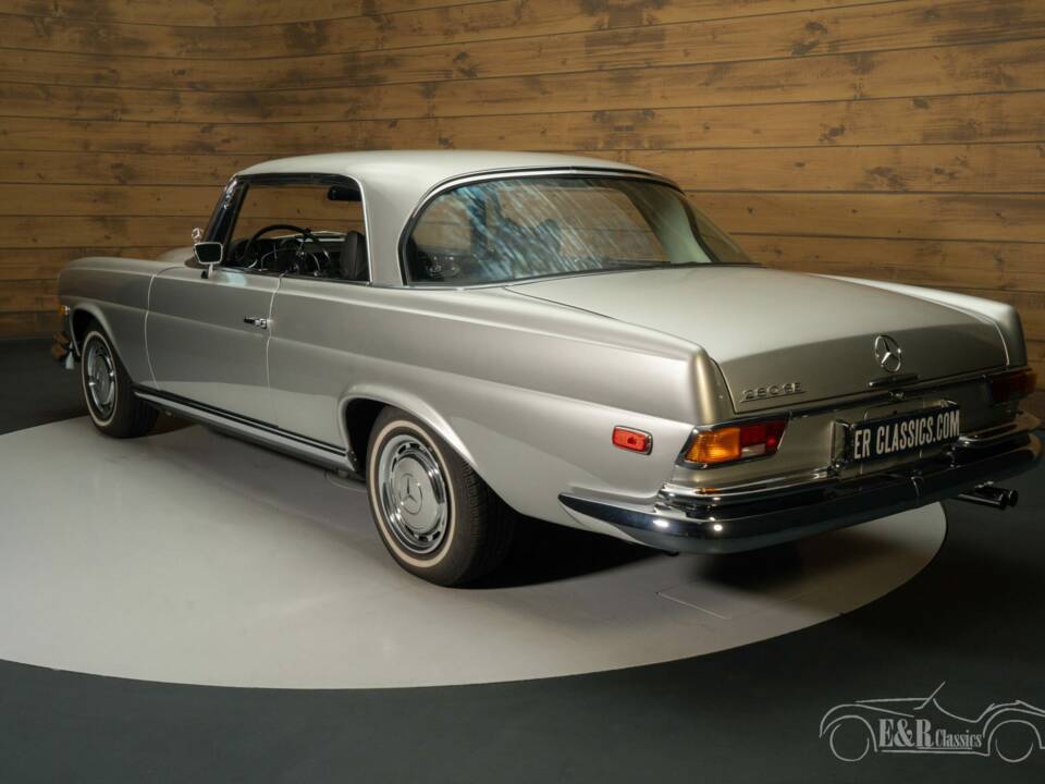 Immagine 4/6 di Mercedes-Benz 280 SE (1970)