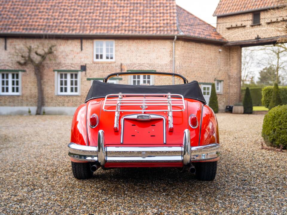 Image 4/10 of Jaguar XK 150 3.8 S DHC (1959)