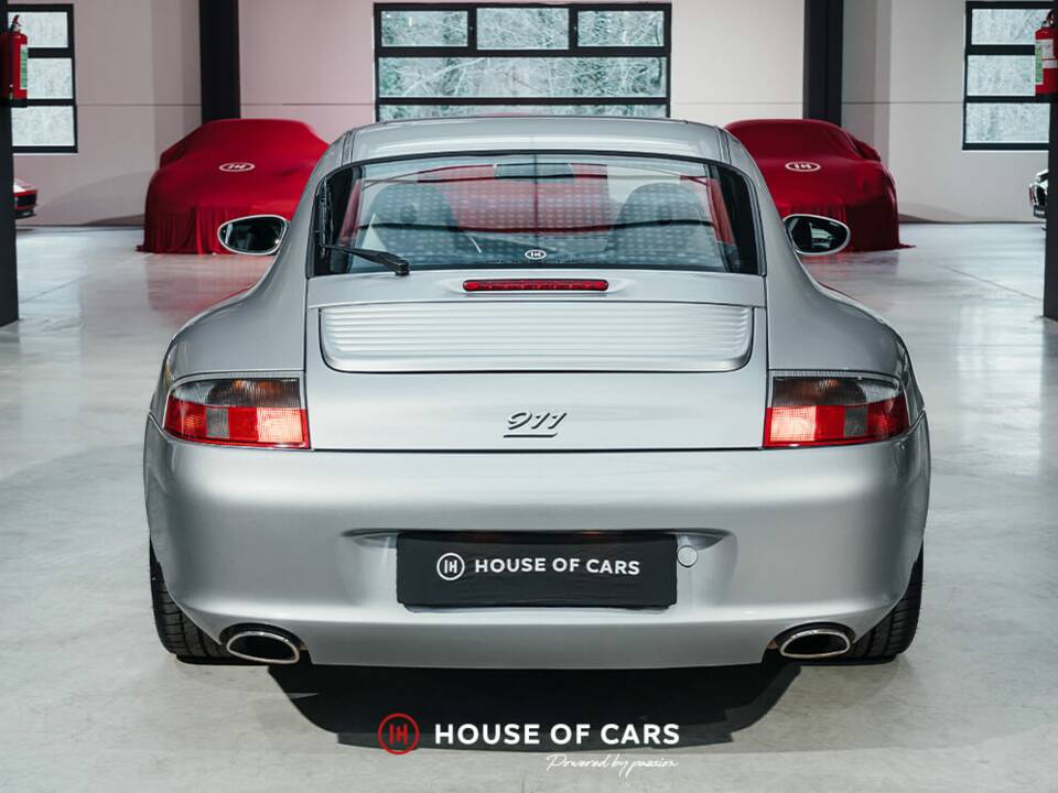 Imagen 8/24 de Porsche 911 Carrera "40 Jahre 911" (2003)