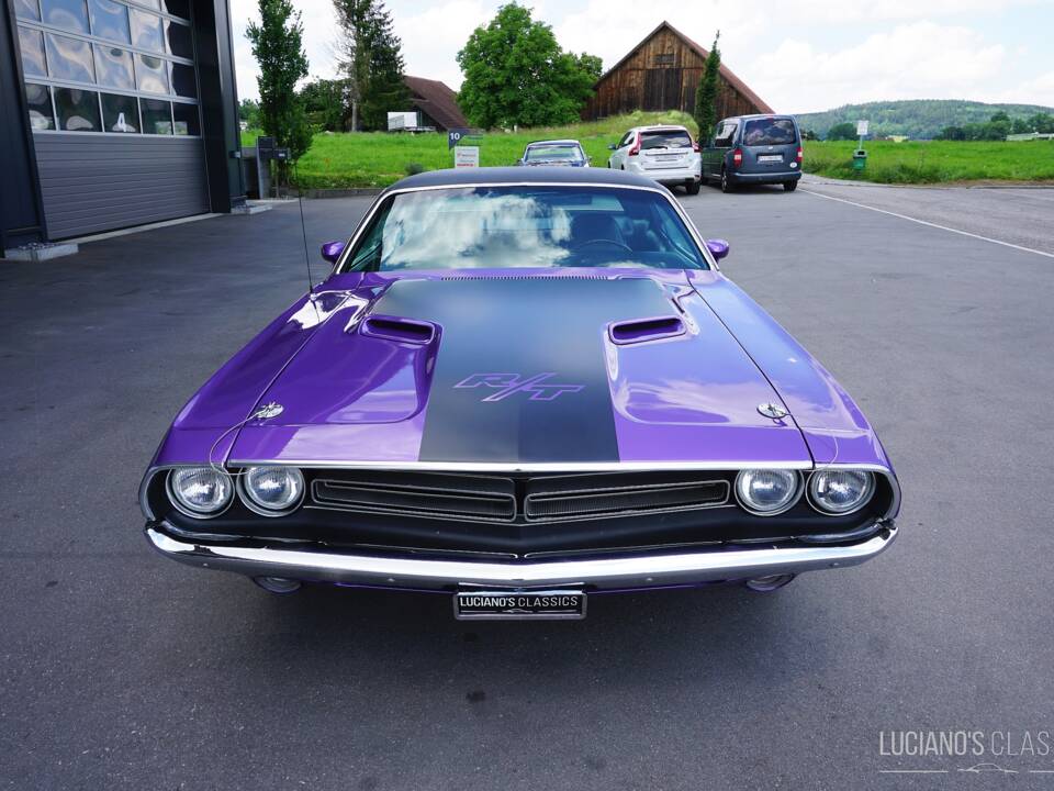 Image 14/59 de Dodge Challenger R&#x2F;T (1971)