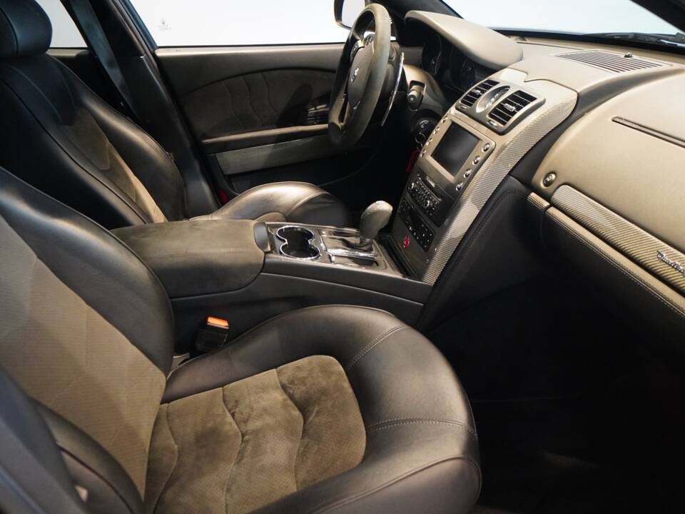Image 11/23 of Maserati Quattroporte Sport GT S 4.7 (2012)
