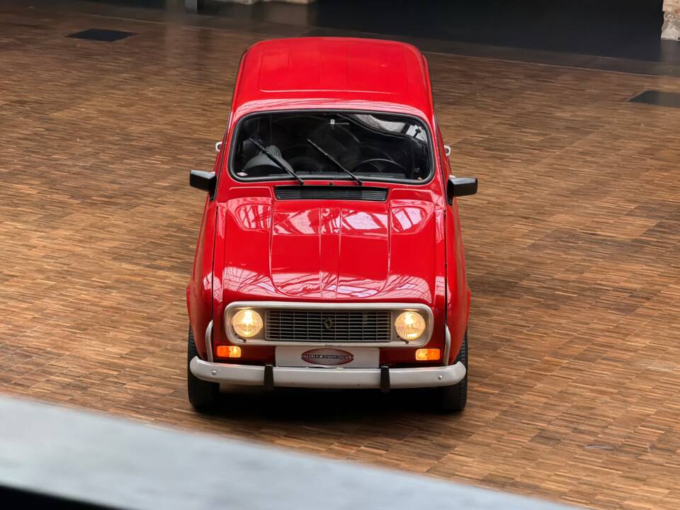 Bild 5/40 von Renault R 4 GTL (1990)