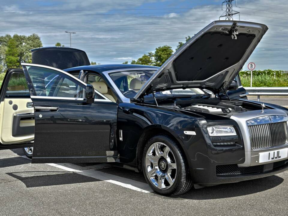 Immagine 17/50 di Rolls-Royce Ghost (2010)