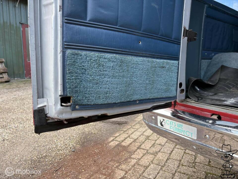 Bild 21/50 von Chevrolet Van (1983)