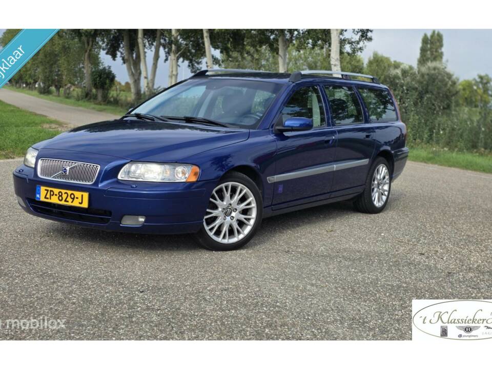 Bild 1/42 von Volvo V 70 2.5T (2005)