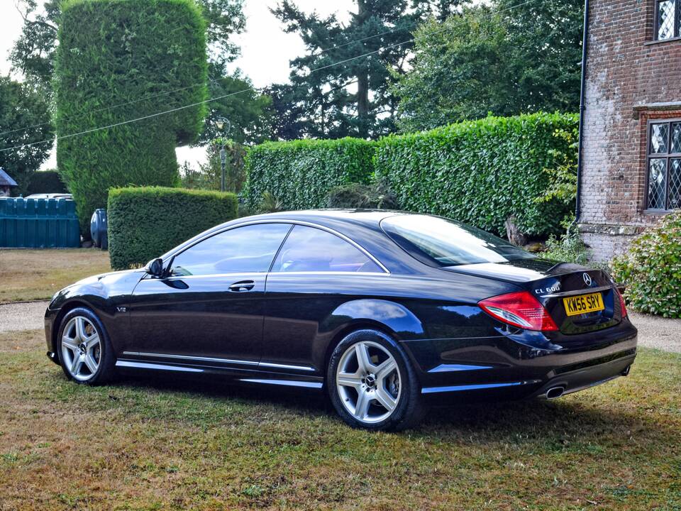 Bild 10/37 von Mercedes-Benz CL 600 (2007)