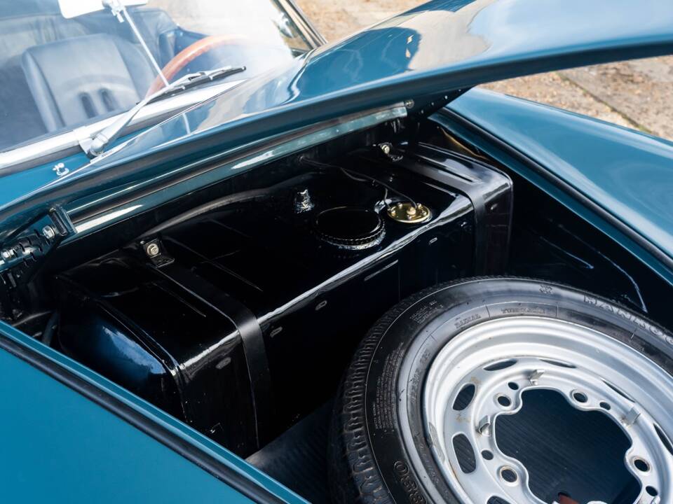 Image 33/33 of Porsche 356 B 1600 Roadster (1961)