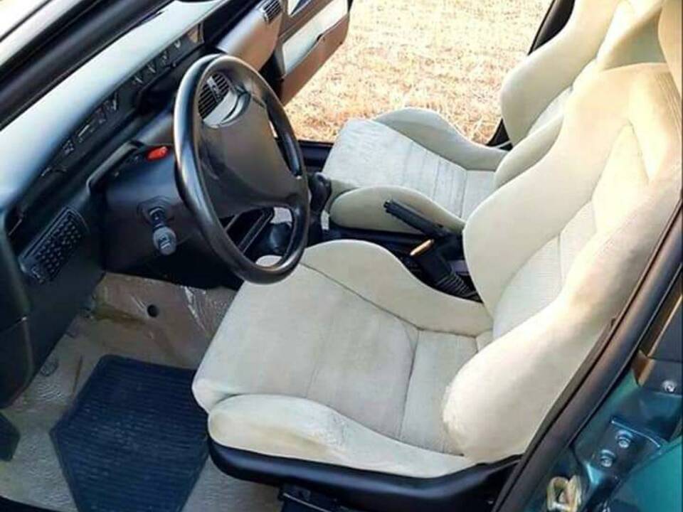 Bild 7/18 von Lancia Delta HF Turbo (1994)