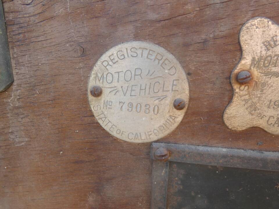 Image 29/66 of Regal Model T Underslung (1913)
