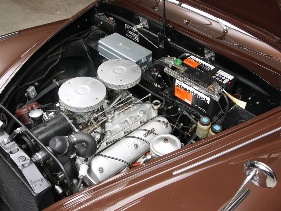 Image 24/26 of BMW 502 Autenrieth (1955)