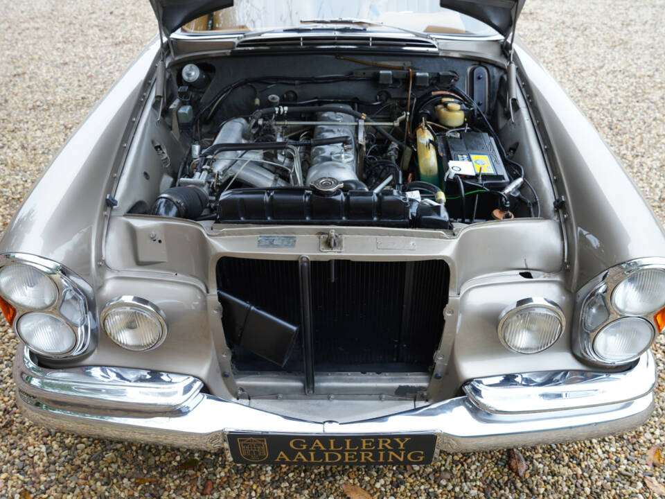 Image 13/50 of Mercedes-Benz 280 SE (1968)