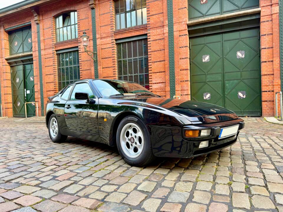 Image 1/18 of Porsche 944 (1986)