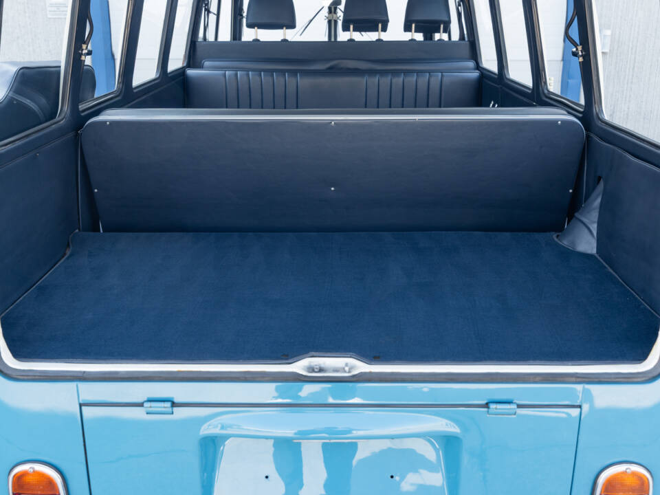Image 79/89 of Volkswagen T1 Samba (1966)