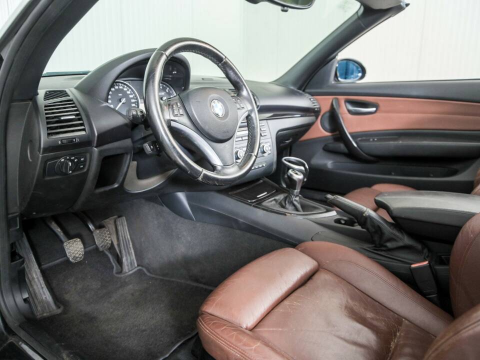 Image 7/50 de BMW 120i (2008)