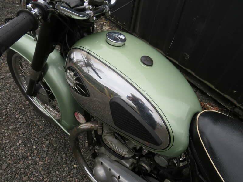 Image 15/45 de BSA A 7 Shooting Star (1960)