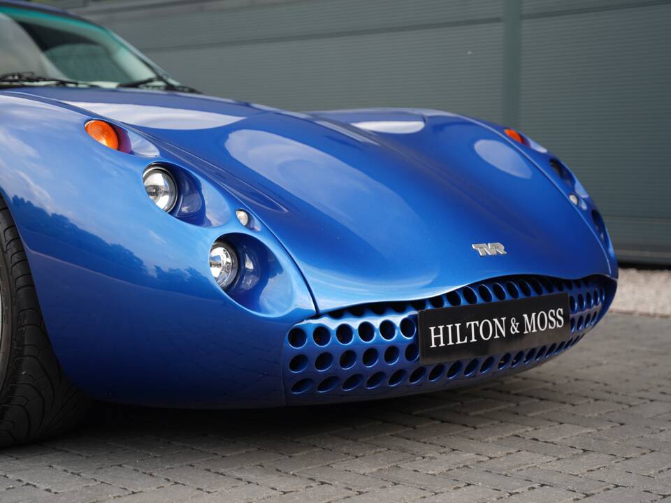 Image 29/50 of TVR Tuscan S (2000)