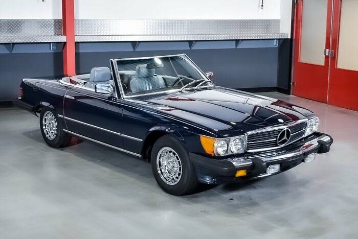 Immagine 5/7 di Mercedes-Benz 380 SL (1982)