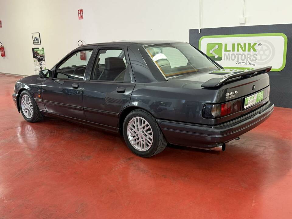 Image 4/36 of Ford Sierra Cosworth 4x4 (1990)
