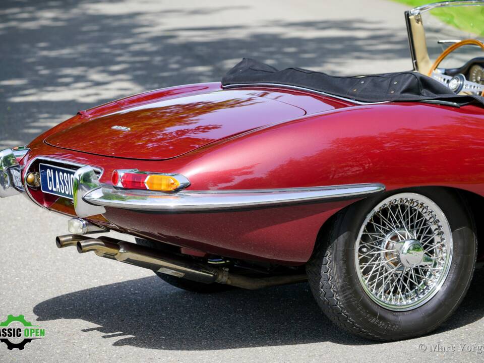 Afbeelding 34/57 van Jaguar E-Type 3.8 (1964)