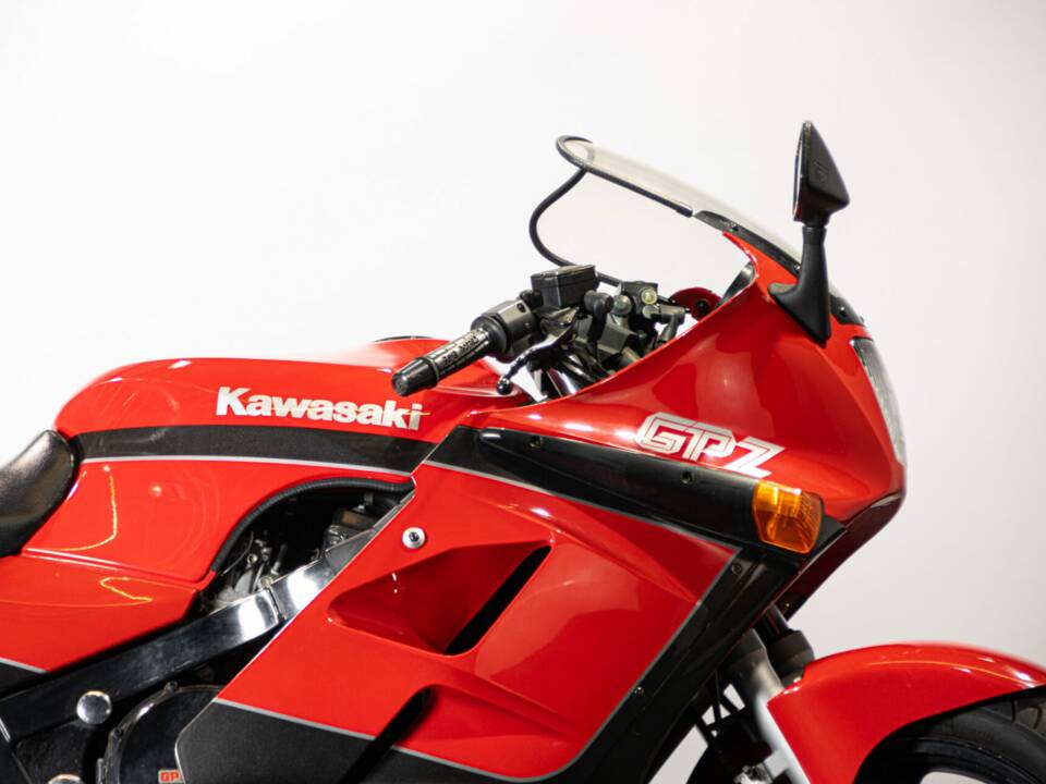 Imagen 25/47 de Kawasaki GPz 1000RX (1986)