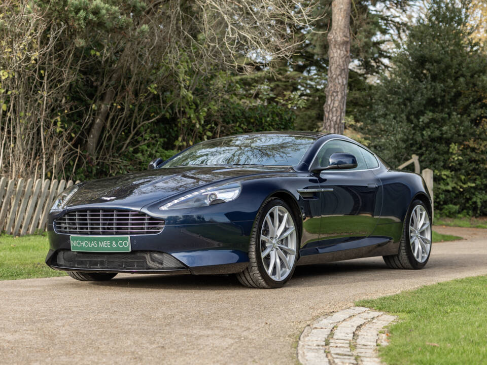 Immagine 57/58 di Aston Martin DB 9 GT (2016)