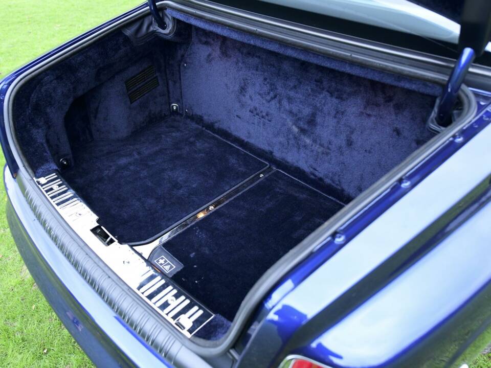 Image 27/50 of Rolls-Royce Phantom VII (2009)