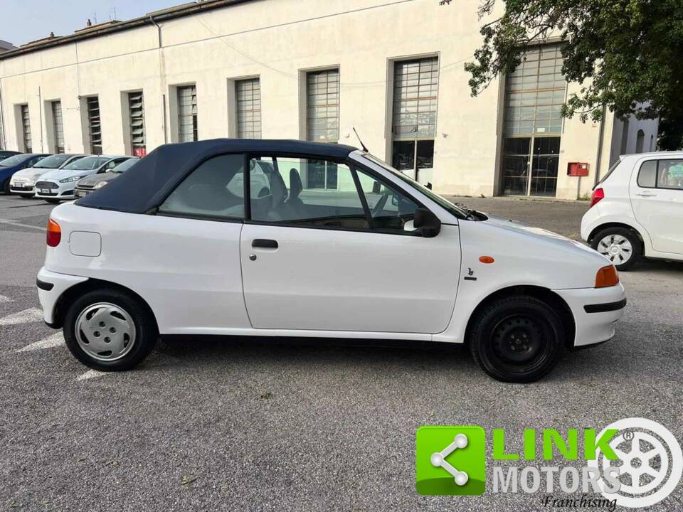 Immagine 4/10 di FIAT Cabrio 60cv (1995)