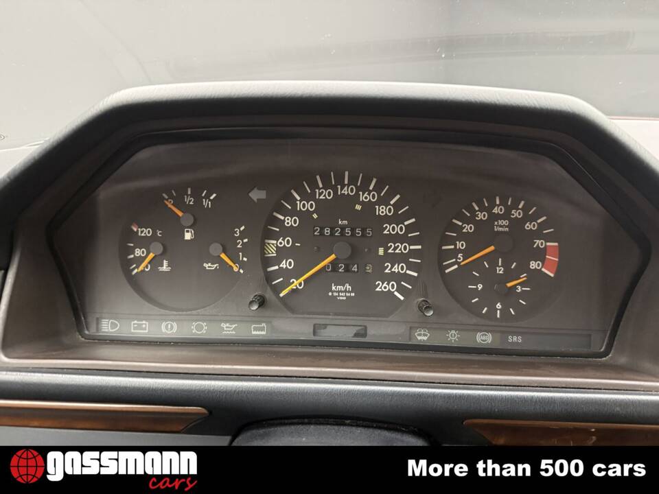 Bild 12/15 von Mercedes-Benz 300 CE-24 (1991)
