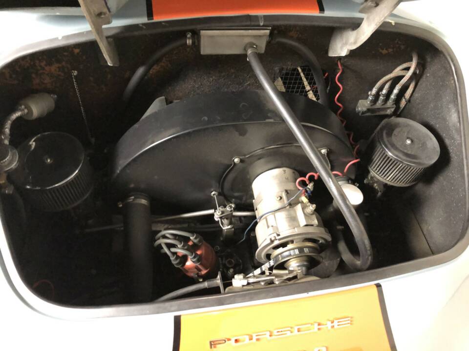 Bild 24/26 von Volkswagen Käfer Speedster (1965)