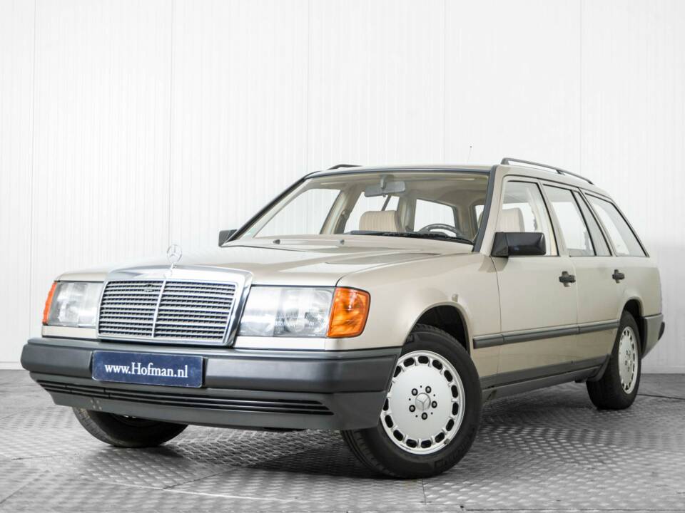 Bild 3/50 von Mercedes-Benz 230 TE (1987)