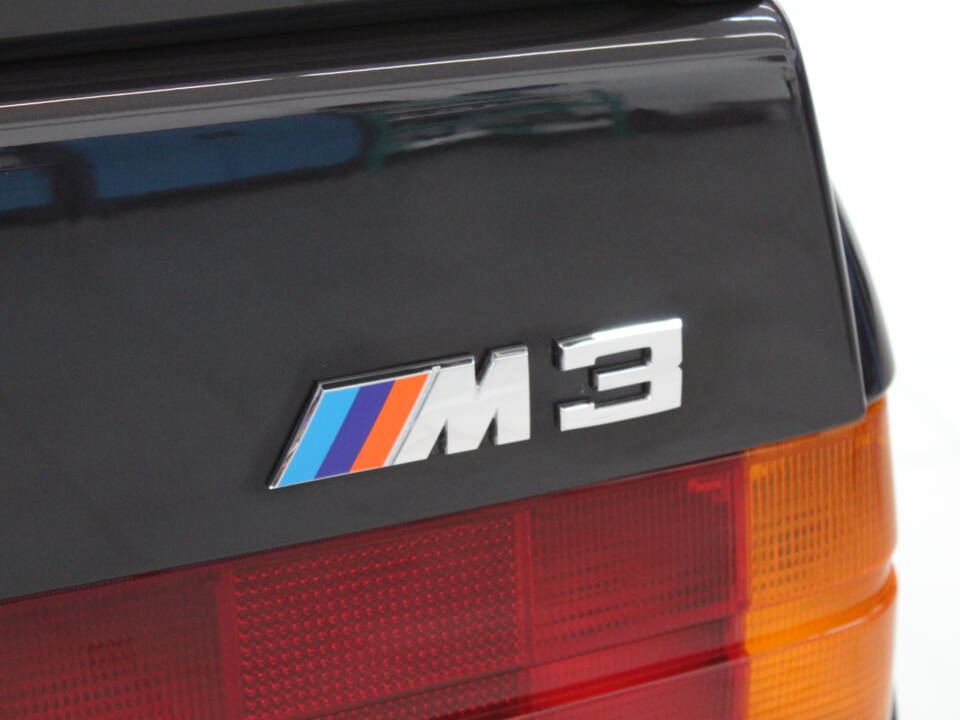 Image 10/36 de BMW M3 Cecotto (1989)