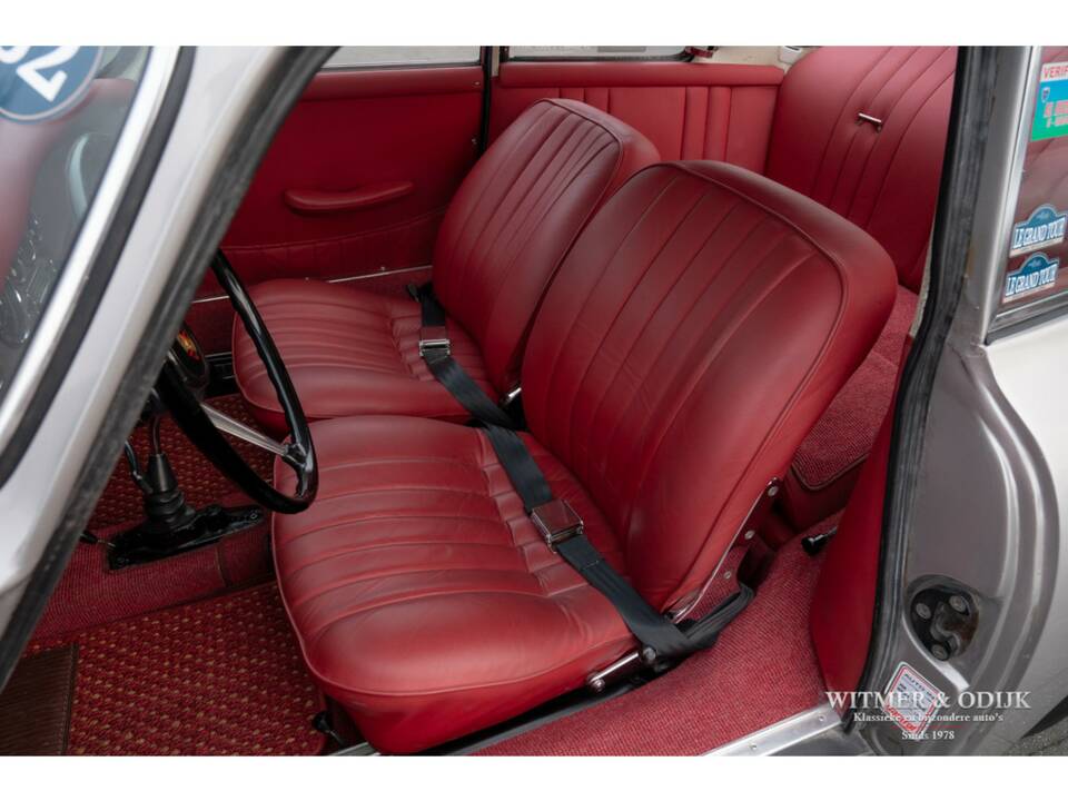 Imagen 6/25 de Porsche 356 C 1600 SC (1964)