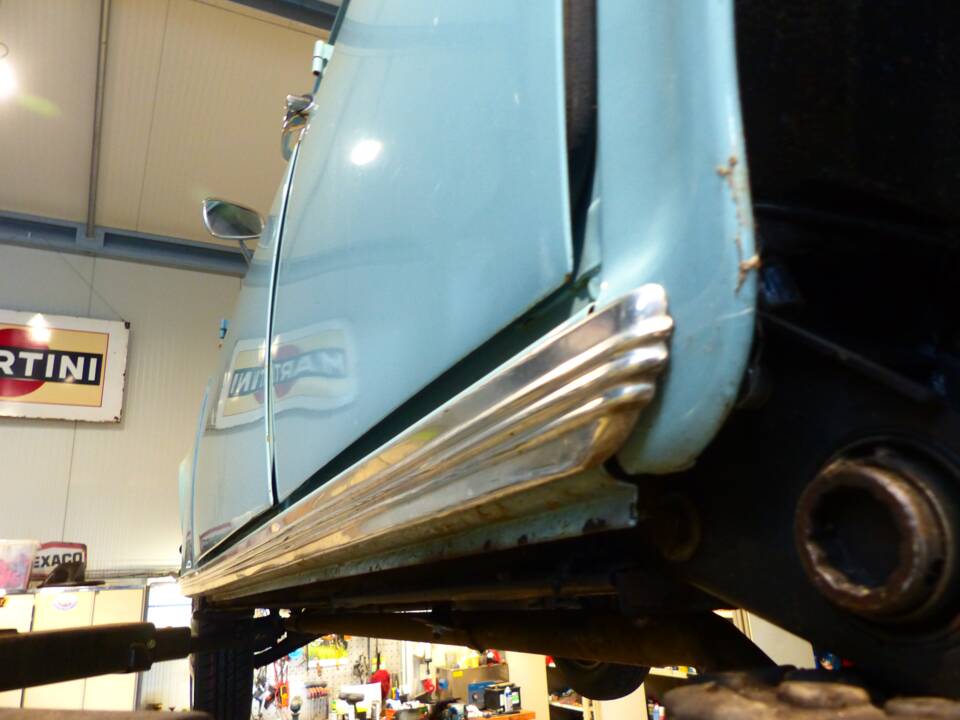 Image 62/66 of Renault R 4 Super (1962)