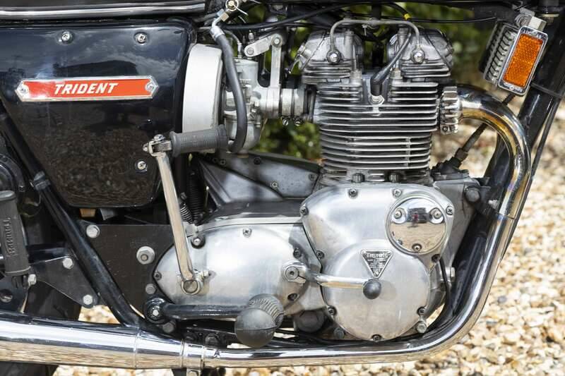 Image 7/39 of Triumph T 150 V Trident (1973)