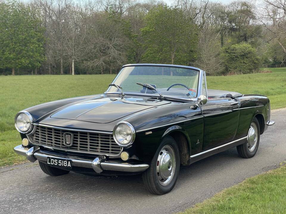 Image 1/11 of FIAT 1500 (1963)