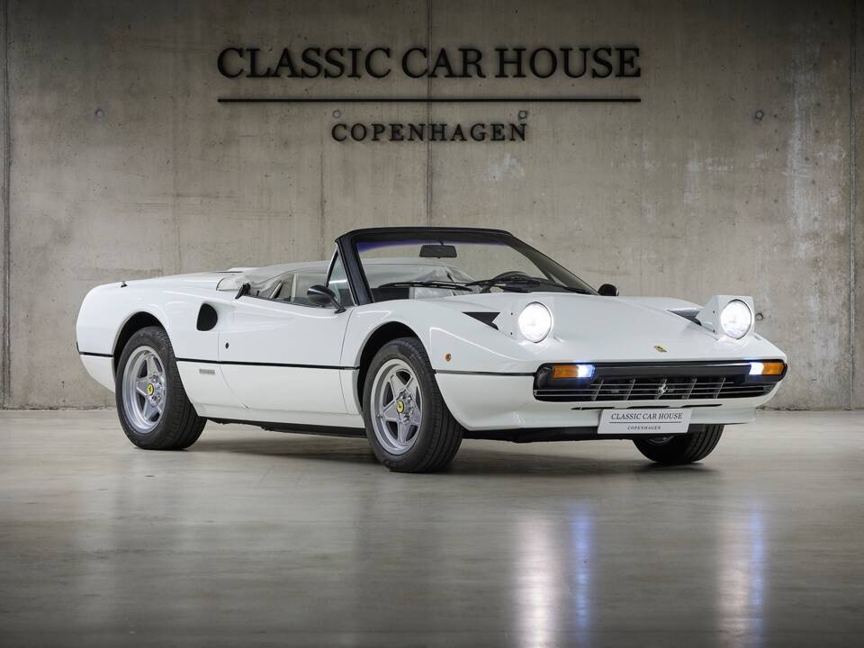 Bild 14/86 von Ferrari 308 GTSi (1982)