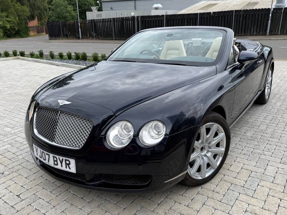 Image 7/7 of Bentley Continental GTC (2007)