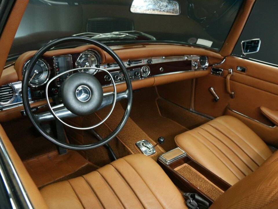 Bild 13/50 von Mercedes-Benz 280 SL (1971)